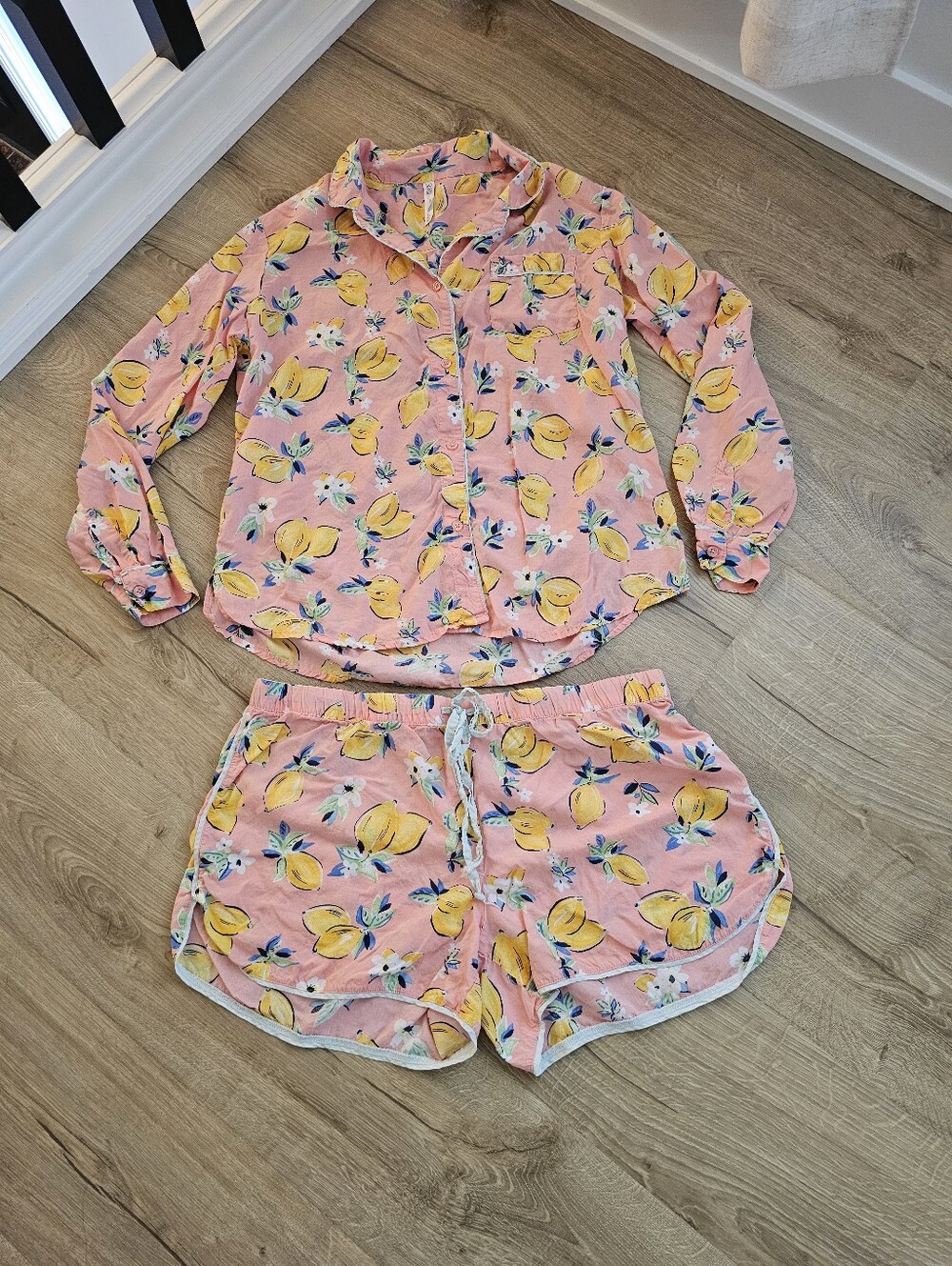 Gilligan & O'Malley Pink Lemon-Print Two-Piece Pajama Set